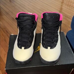 Air Jordan 10 Retro GG Vivid Pink Size 7y